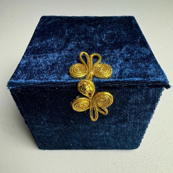 Li Bien Joyeux Noel 2001 Christmas Ornament - Angels and Doves Original Gift Box - Picture 2 of 5